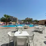 Oya Family Lejlighedshotel 4*