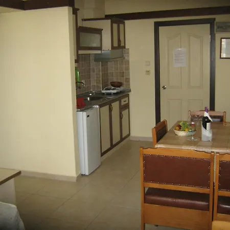 Lägenhetshotell Oya Family Kusadası