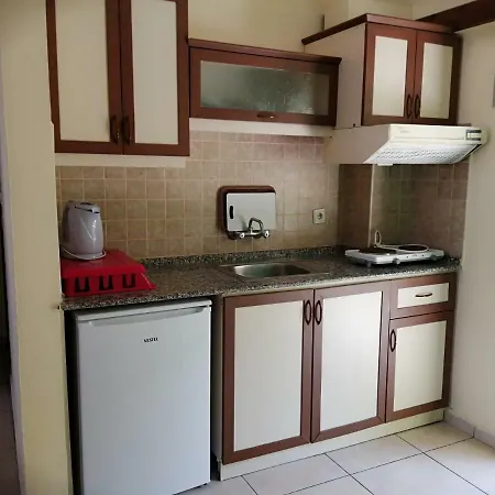 Oya Family Hotel de apartamente