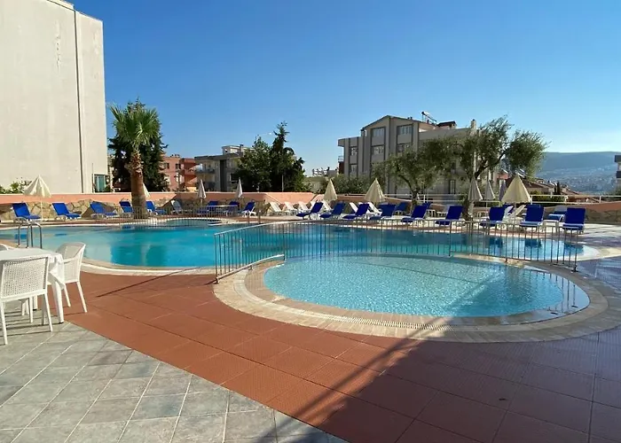 Oya Family Apart Otel Kuşadası