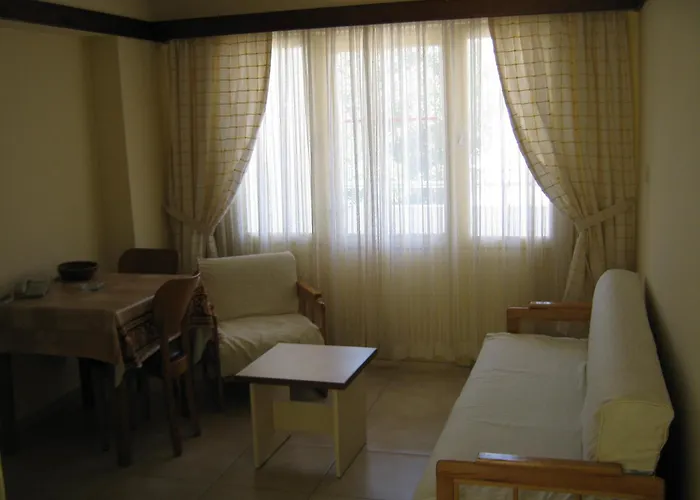 Oya Family Kuşadası