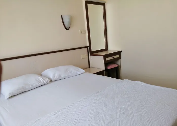 شقة فندقية Oya Family 4*