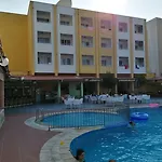 Oya Family Kusadası