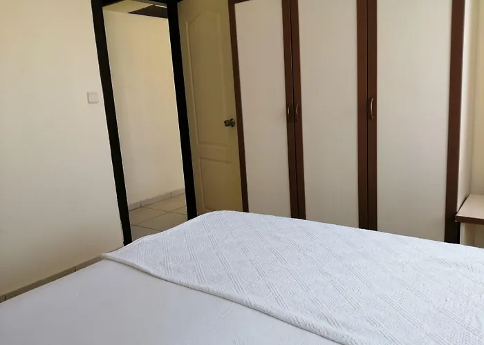 Aparthotel Oya Family 4*