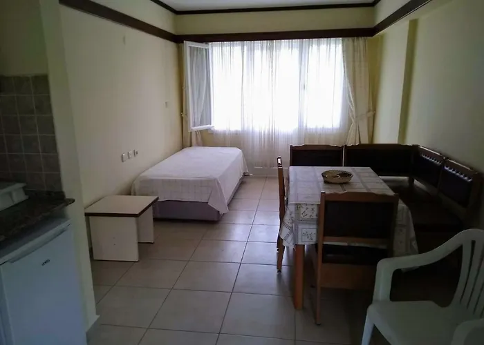 Oya Family Aparthotel Kusadasi