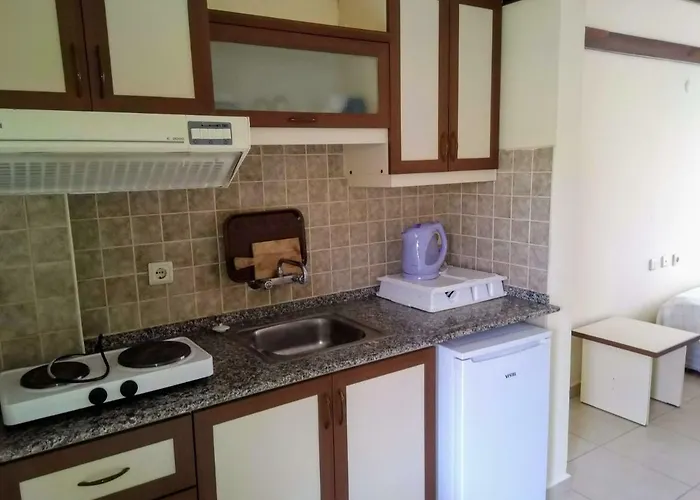 Oya Family Aparthotel
