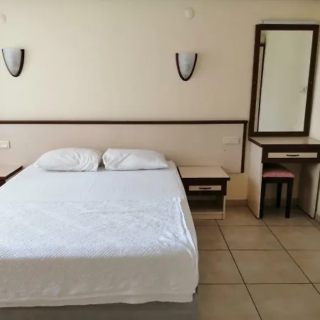 奥亚家庭套房酒店 公寓式酒店